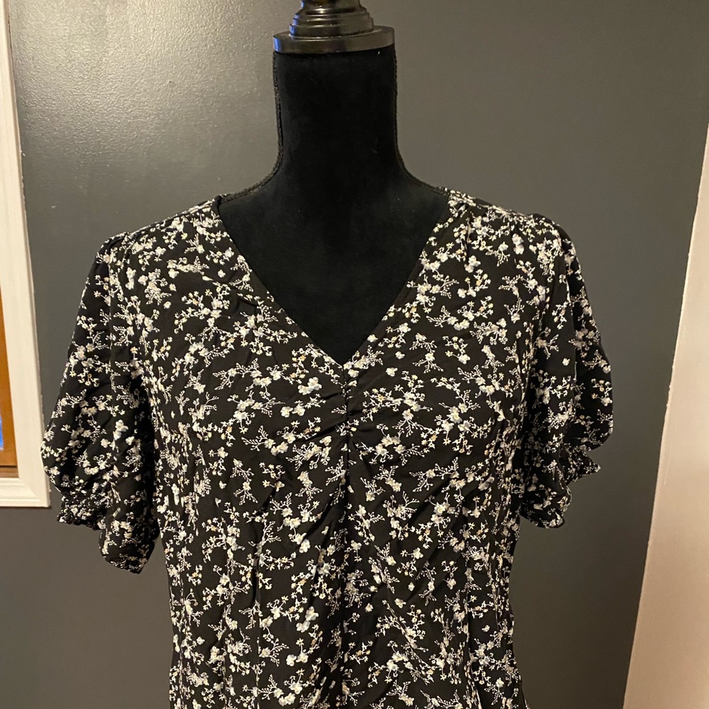 Old Navy Blouse